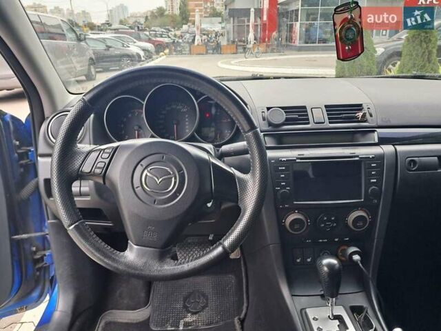 Синий Мазда 3, объемом двигателя 1.6 л и пробегом 185 тыс. км за 6000 $, фото 8 на Automoto.ua