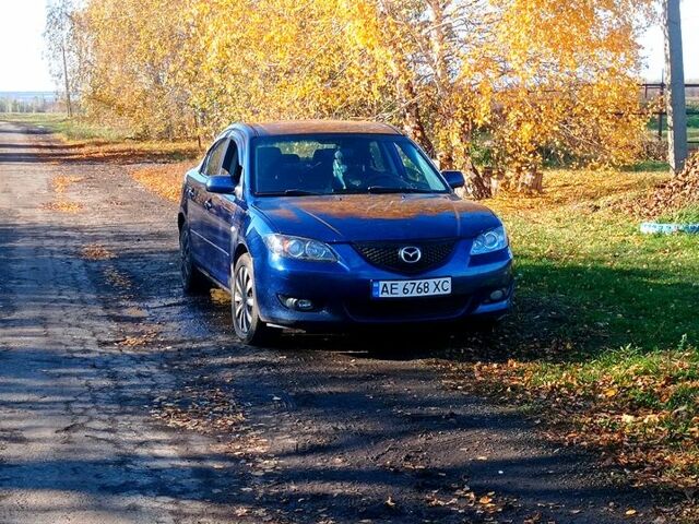 Синий Мазда 3, объемом двигателя 2 л и пробегом 260 тыс. км за 4000 $, фото 1 на Automoto.ua