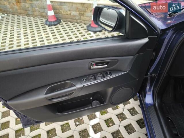 Синій Мазда 3, об'ємом двигуна 1.6 л та пробігом 142 тис. км за 6500 $, фото 23 на Automoto.ua