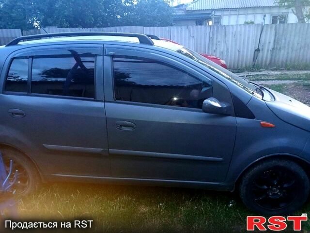 Синій Мазда 3, об'ємом двигуна 1.6 л та пробігом 283 тис. км за 4800 $, фото 7 на Automoto.ua