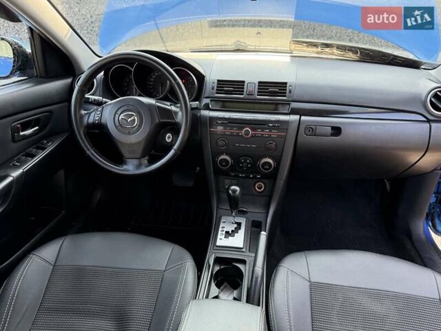 Синий Мазда 3, объемом двигателя 1.6 л и пробегом 198 тыс. км за 2800 $, фото 9 на Automoto.ua