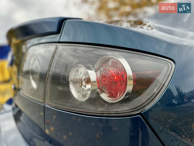Синій Мазда 3, об'ємом двигуна 2 л та пробігом 268 тис. км за 5600 $, фото 6 на Automoto.ua