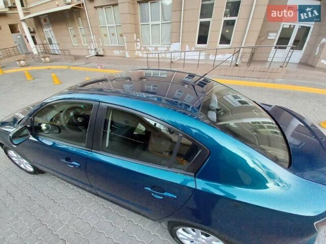 Синий Мазда 3, объемом двигателя 1.6 л и пробегом 160 тыс. км за 6000 $, фото 12 на Automoto.ua
