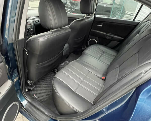 Синій Мазда 3, об'ємом двигуна 1.6 л та пробігом 205 тис. км за 3700 $, фото 9 на Automoto.ua