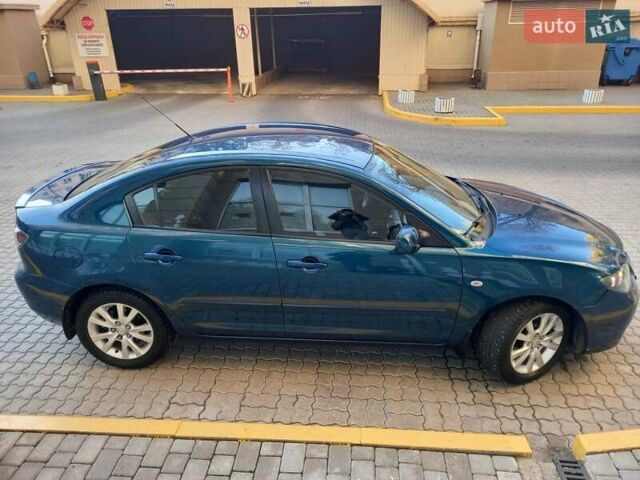 Синій Мазда 3, об'ємом двигуна 1.6 л та пробігом 161 тис. км за 5650 $, фото 2 на Automoto.ua