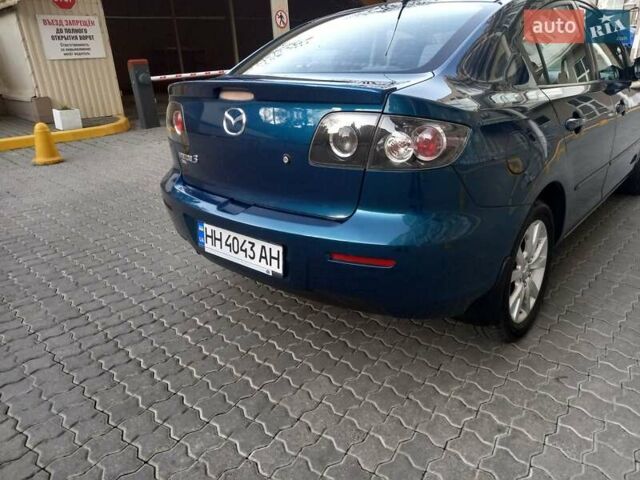 Синий Мазда 3, объемом двигателя 1.6 л и пробегом 160 тыс. км за 6000 $, фото 5 на Automoto.ua