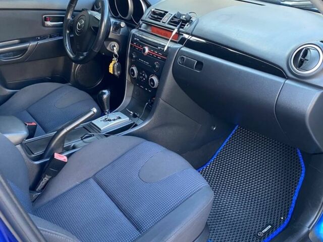 Синій Мазда 3, об'ємом двигуна 1.6 л та пробігом 230 тис. км за 5500 $, фото 4 на Automoto.ua