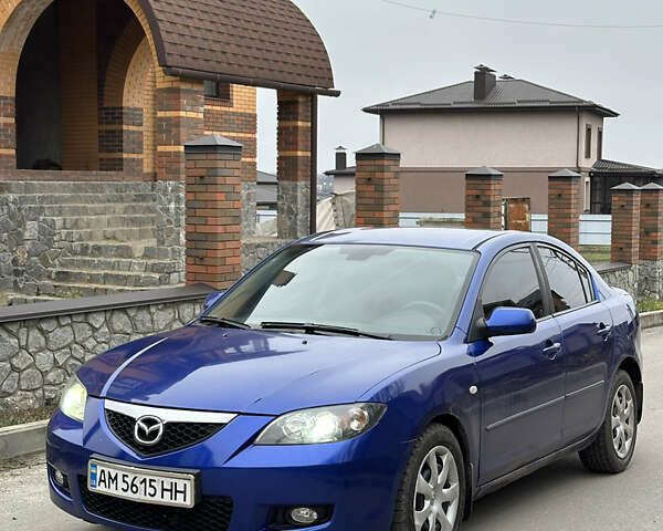 Синий Мазда 3, объемом двигателя 1.6 л и пробегом 223 тыс. км за 5000 $, фото 2 на Automoto.ua