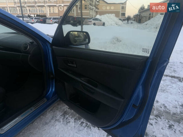 Синій Мазда 3, об'ємом двигуна 1.6 л та пробігом 210 тис. км за 3999 $, фото 50 на Automoto.ua