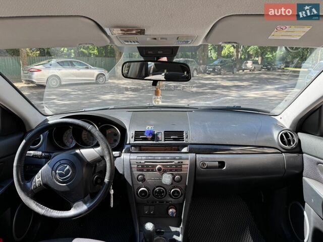 Синий Мазда 3, объемом двигателя 1.6 л и пробегом 256 тыс. км за 3800 $, фото 15 на Automoto.ua