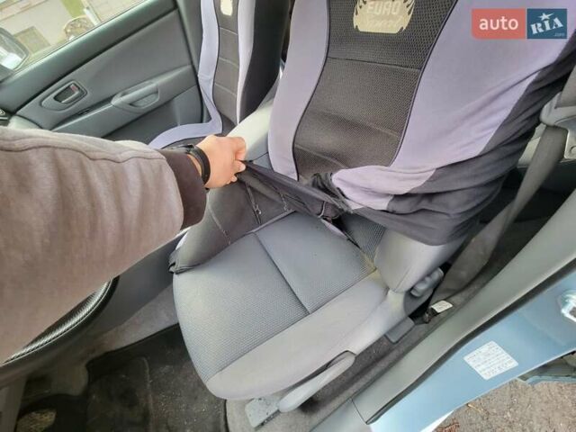 Синій Мазда 3, об'ємом двигуна 1.6 л та пробігом 78 тис. км за 8000 $, фото 13 на Automoto.ua