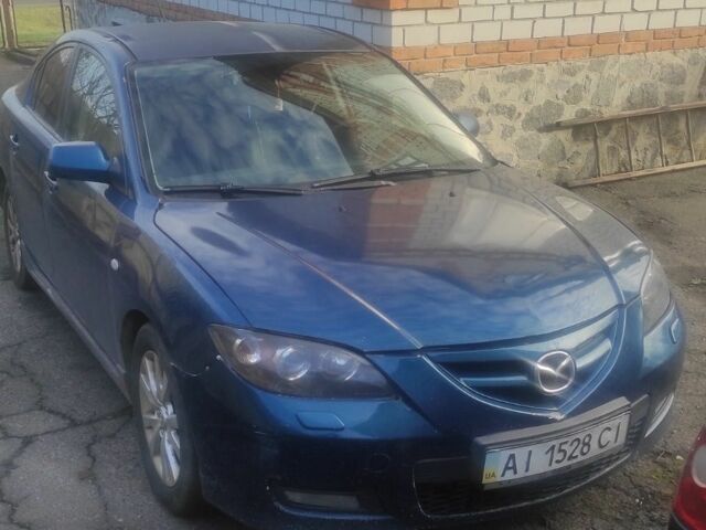 Синий Мазда 3, объемом двигателя 1.6 л и пробегом 440 тыс. км за 3500 $, фото 1 на Automoto.ua