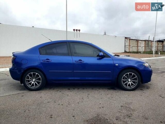 Синій Мазда 3, об'ємом двигуна 1.6 л та пробігом 197 тис. км за 5950 $, фото 3 на Automoto.ua