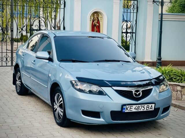 Синий Мазда 3, объемом двигателя 1.6 л и пробегом 196 тыс. км за 4500 $, фото 2 на Automoto.ua