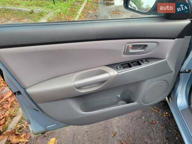 Синій Мазда 3, об'ємом двигуна 1.6 л та пробігом 78 тис. км за 8000 $, фото 12 на Automoto.ua