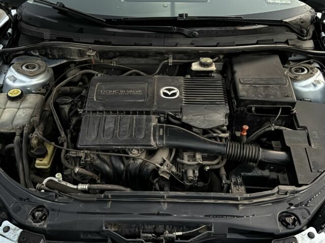 Синій Мазда 3, об'ємом двигуна 1.6 л та пробігом 144 тис. км за 4950 $, фото 15 на Automoto.ua