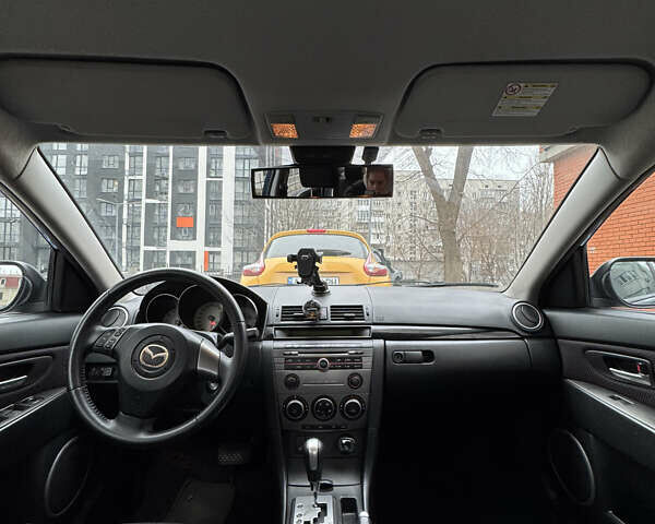Синій Мазда 3, об'ємом двигуна 1.6 л та пробігом 181 тис. км за 6490 $, фото 9 на Automoto.ua