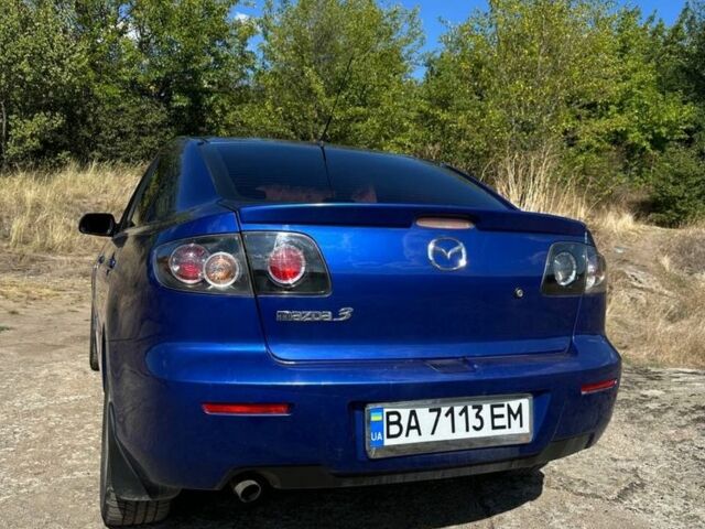 Синий Мазда 3, объемом двигателя 1.6 л и пробегом 190 тыс. км за 5201 $, фото 4 на Automoto.ua