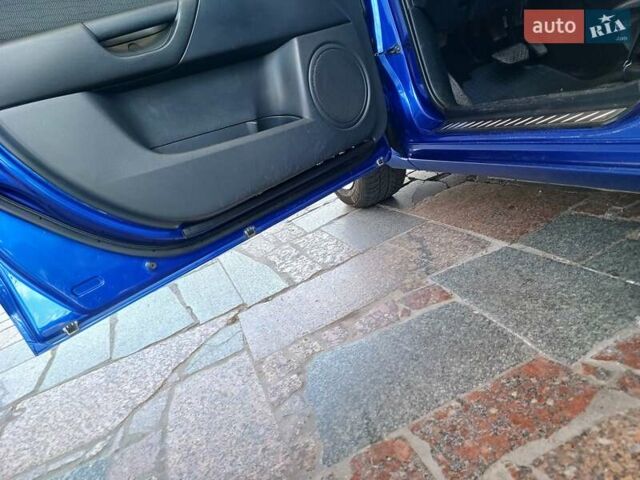 Синій Мазда 3, об'ємом двигуна 1.6 л та пробігом 261 тис. км за 4999 $, фото 6 на Automoto.ua