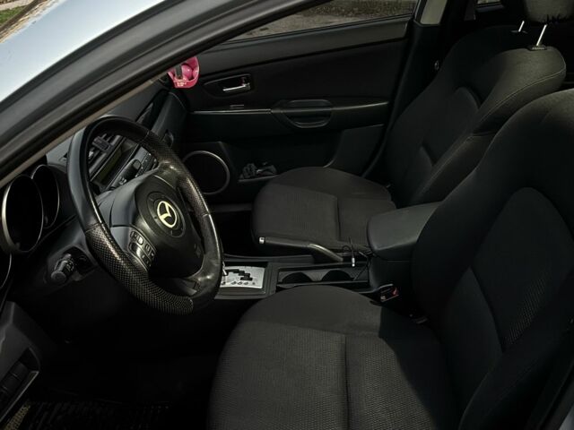 Синій Мазда 3, об'ємом двигуна 1.6 л та пробігом 144 тис. км за 4950 $, фото 10 на Automoto.ua