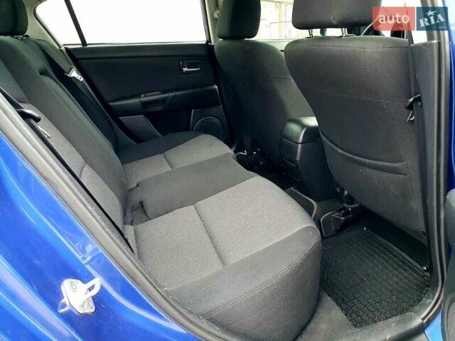 Синій Мазда 3, об'ємом двигуна 1.6 л та пробігом 197 тис. км за 5950 $, фото 7 на Automoto.ua