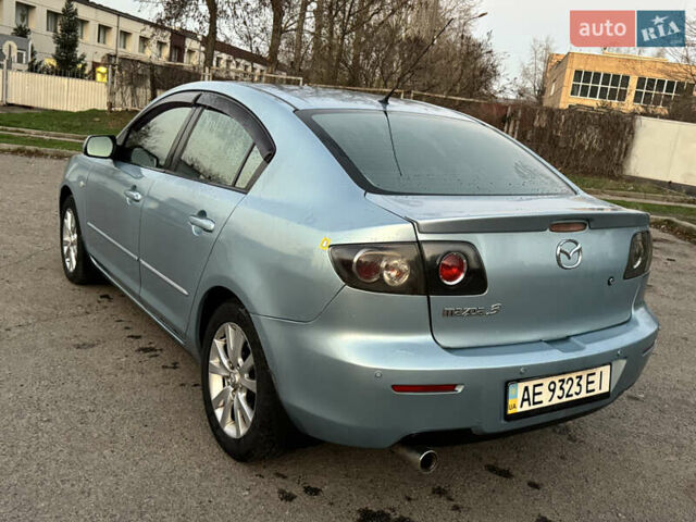 Синий Мазда 3, объемом двигателя 1.6 л и пробегом 144 тыс. км за 4950 $, фото 5 на Automoto.ua