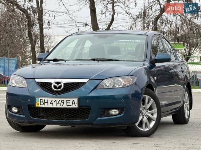 Синий Мазда 3, объемом двигателя 1.6 л и пробегом 150 тыс. км за 7200 $, фото 1 на Automoto.ua