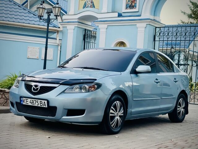 Синий Мазда 3, объемом двигателя 1.6 л и пробегом 196 тыс. км за 4500 $, фото 6 на Automoto.ua