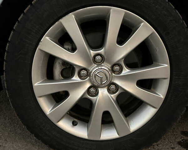 Синий Мазда 3, объемом двигателя 1.6 л и пробегом 144 тыс. км за 4950 $, фото 13 на Automoto.ua