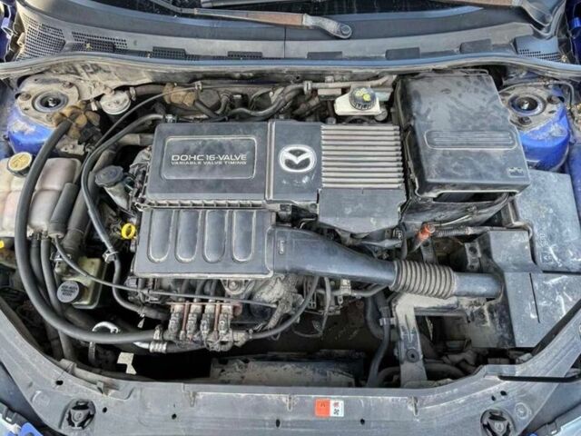 Синій Мазда 3, об'ємом двигуна 1.6 л та пробігом 500 тис. км за 2300 $, фото 3 на Automoto.ua
