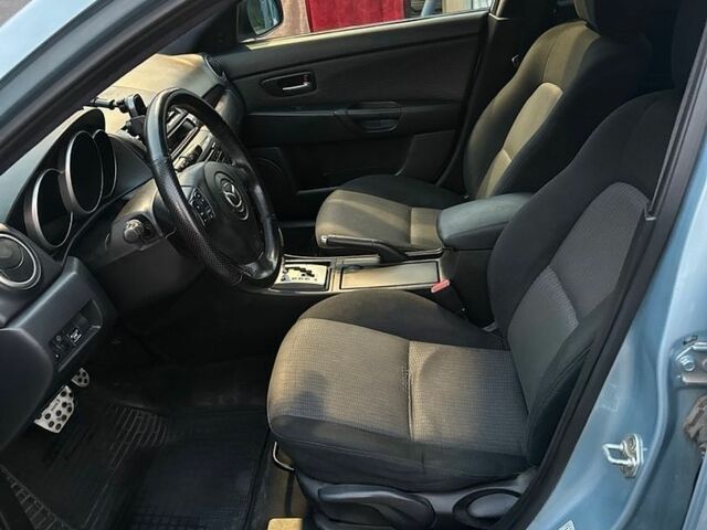 Синий Мазда 3, объемом двигателя 1.6 л и пробегом 273 тыс. км за 3000 $, фото 8 на Automoto.ua