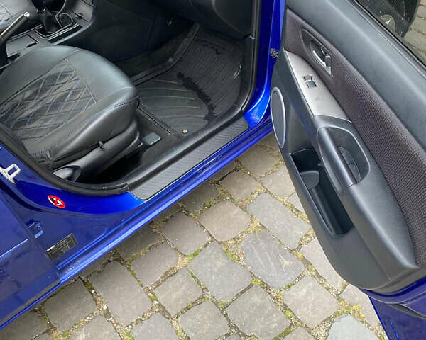 Синий Мазда 3, объемом двигателя 1.6 л и пробегом 214 тыс. км за 4700 $, фото 19 на Automoto.ua