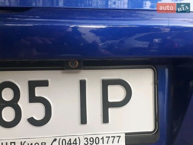 Синий Мазда 3, объемом двигателя 1.6 л и пробегом 170 тыс. км за 6500 $, фото 5 на Automoto.ua