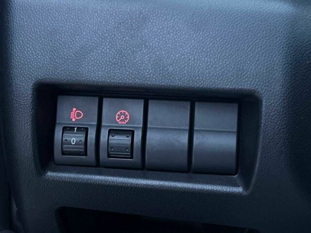 Синий Мазда 3, объемом двигателя 1.6 л и пробегом 223 тыс. км за 5990 $, фото 21 на Automoto.ua