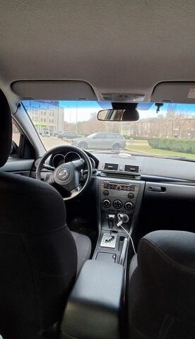 Синій Мазда 3, об'ємом двигуна 1.6 л та пробігом 170 тис. км за 5450 $, фото 4 на Automoto.ua