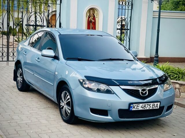Синий Мазда 3, объемом двигателя 1.6 л и пробегом 196 тыс. км за 4500 $, фото 3 на Automoto.ua