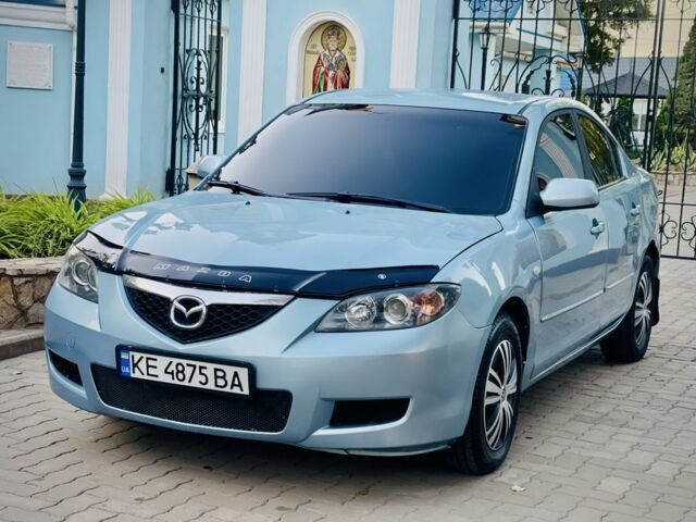 Синий Мазда 3, объемом двигателя 1.6 л и пробегом 196 тыс. км за 4500 $, фото 4 на Automoto.ua