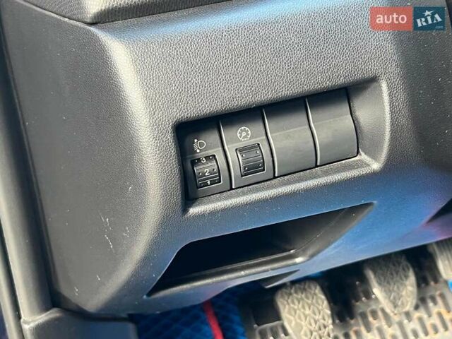 Синий Мазда 3, объемом двигателя 1.6 л и пробегом 170 тыс. км за 6490 $, фото 27 на Automoto.ua