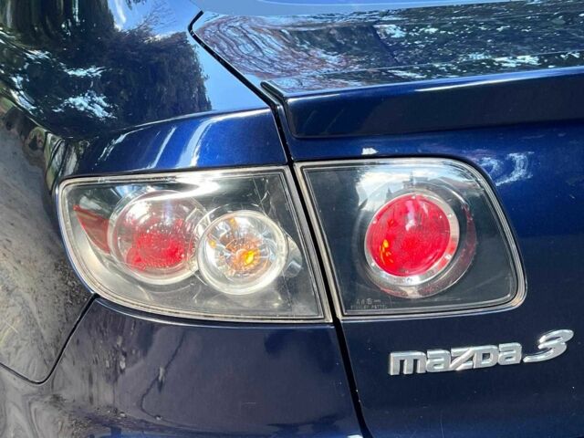 Синій Мазда 3, об'ємом двигуна 1.6 л та пробігом 170 тис. км за 6490 $, фото 11 на Automoto.ua