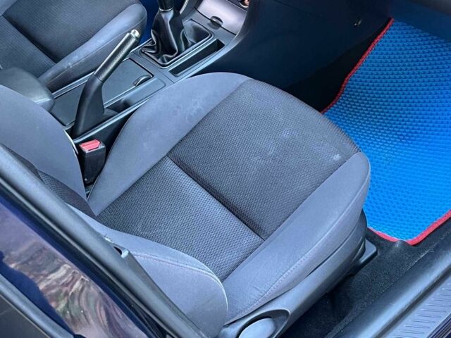 Синій Мазда 3, об'ємом двигуна 1.6 л та пробігом 170 тис. км за 6490 $, фото 17 на Automoto.ua