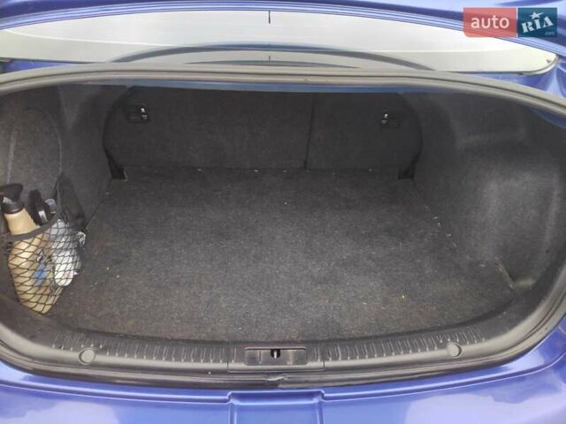 Синий Мазда 3, объемом двигателя 1.6 л и пробегом 234 тыс. км за 5300 $, фото 16 на Automoto.ua