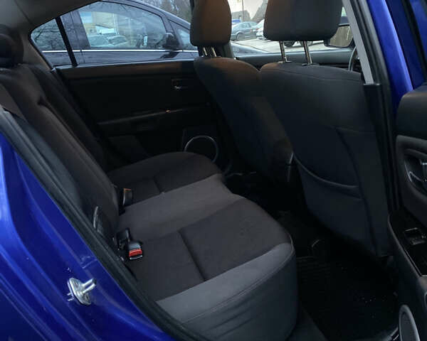 Синій Мазда 3, об'ємом двигуна 1.6 л та пробігом 225 тис. км за 5299 $, фото 26 на Automoto.ua