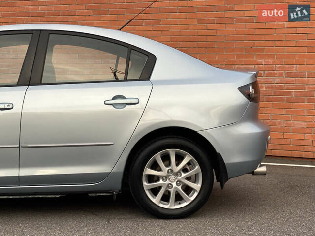 Мазда 3 2008 у Києві на Automoto.ua Синій Мазда 3, об'ємом двигуна 1.6 л та пробігом 279 тис. км за 5700 $, фото 6 на Automoto.ua
