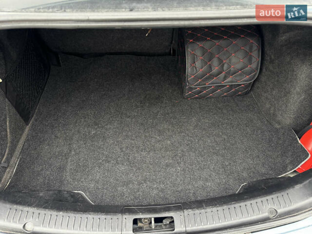 Синий Мазда 3, объемом двигателя 1.6 л и пробегом 154 тыс. км за 5500 $, фото 8 на Automoto.ua