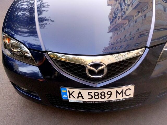 Синий Мазда 3, объемом двигателя 1.6 л и пробегом 160 тыс. км за 6000 $, фото 2 на Automoto.ua