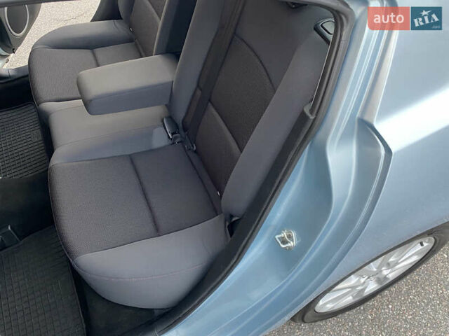 Мазда 3 2008 у Києві на Automoto.ua Синій Мазда 3, об'ємом двигуна 1.6 л та пробігом 279 тис. км за 5700 $, фото 23 на Automoto.ua