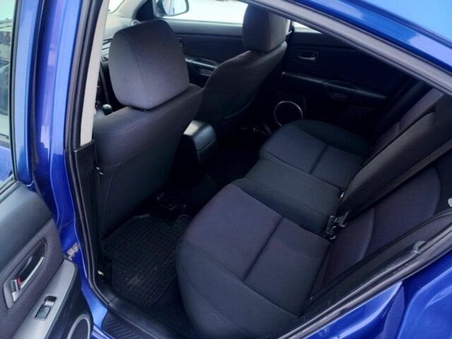 Синий Мазда 3, объемом двигателя 1.6 л и пробегом 200 тыс. км за 4700 $, фото 13 на Automoto.ua