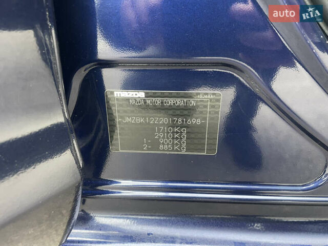 Синий Мазда 3, объемом двигателя 1.6 л и пробегом 187 тыс. км за 6100 $, фото 8 на Automoto.ua