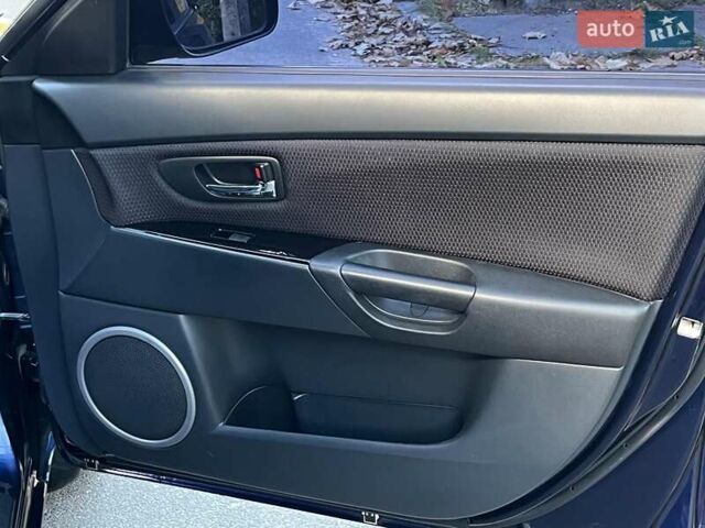 Синий Мазда 3, объемом двигателя 1.6 л и пробегом 170 тыс. км за 6490 $, фото 14 на Automoto.ua