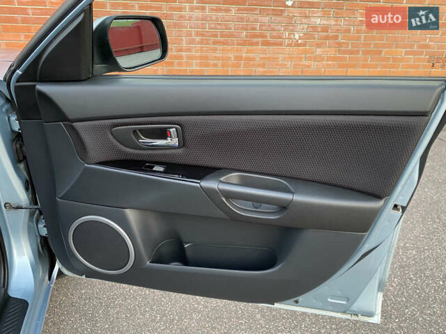 Мазда 3 2008 у Києві на Automoto.ua Синій Мазда 3, об'ємом двигуна 1.6 л та пробігом 279 тис. км за 5700 $, фото 29 на Automoto.ua